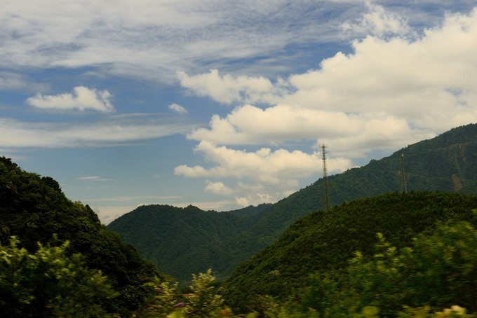 泥巴山最新天氣分析與預報